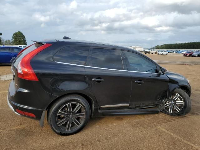 2017 Volvo XC60 T5 Dynamic