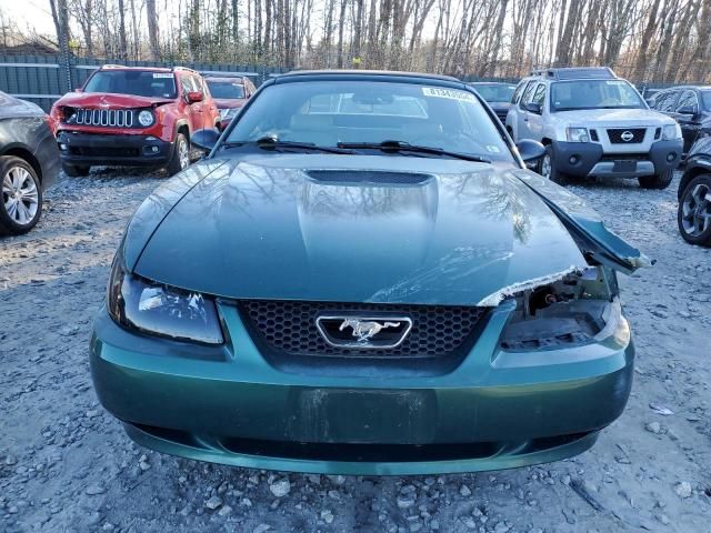 2001 Ford Mustang