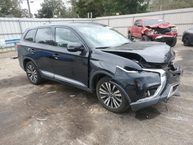 2019 Mitsubishi Outlander SE