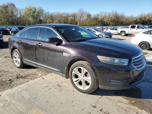 2014 Ford Taurus SEL