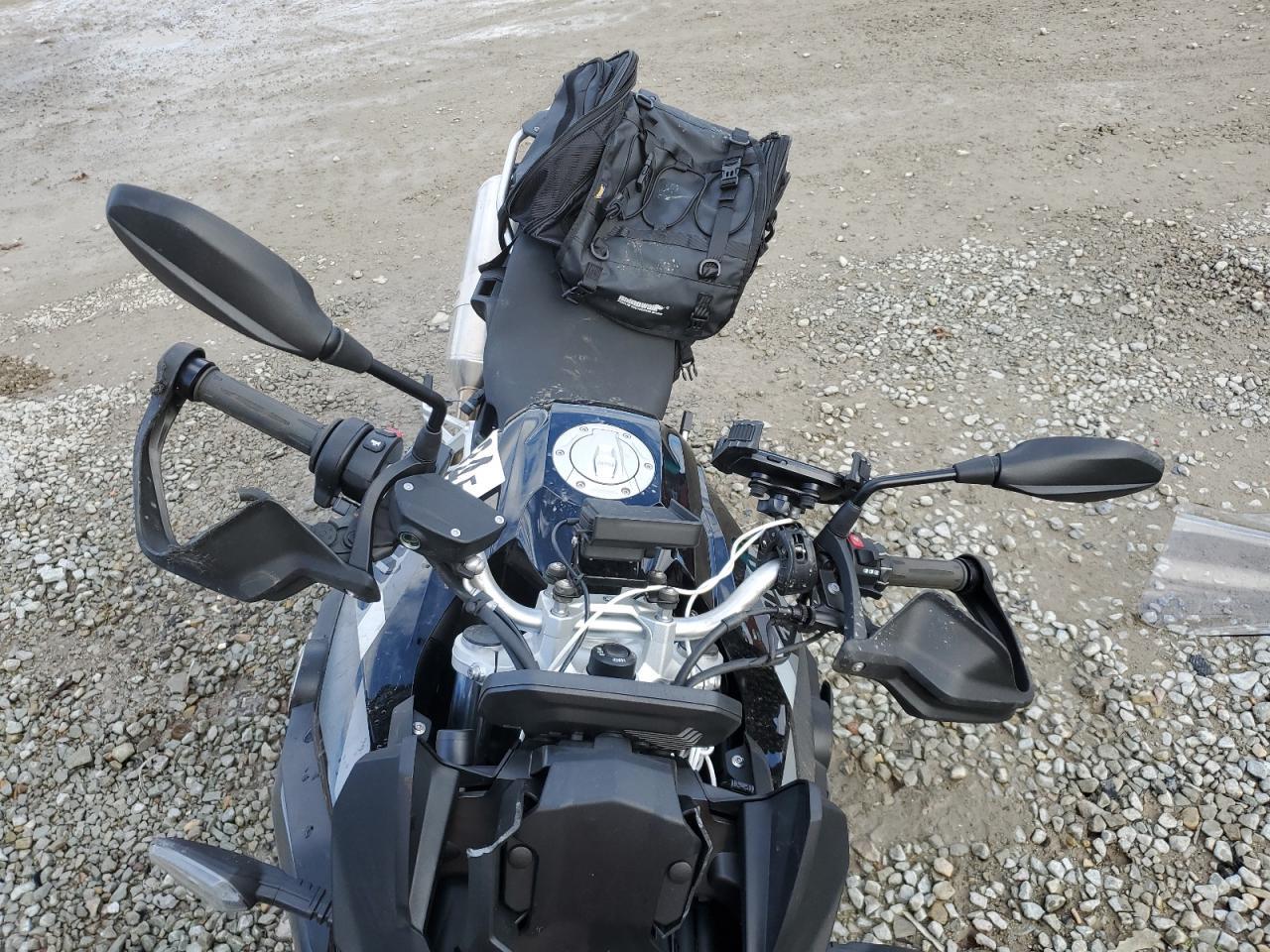 2024 BMW 1000 Cycle