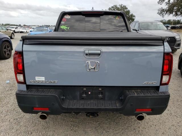 2022 Honda Ridgeline Black Edition