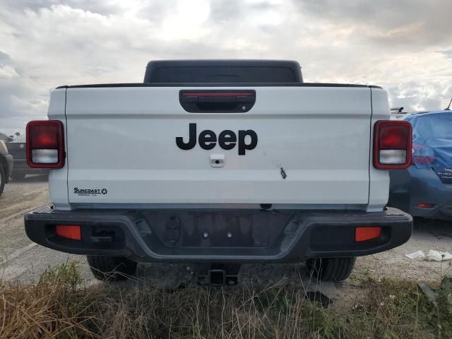 2022 Jeep Gladiator Sport