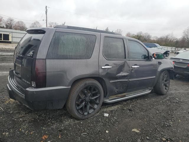 2010 Cadillac Escalade Luxury