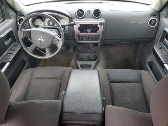 2007 Mitsubishi Raider LS