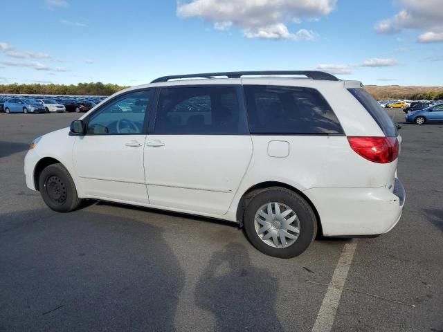 2008 Toyota Sienna CE