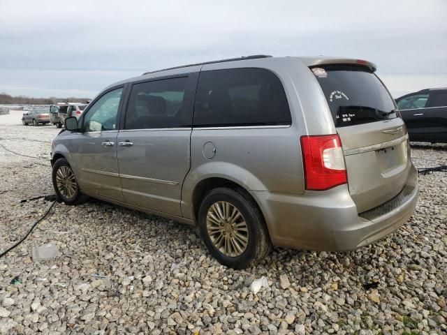 2013 Chrysler Town & Country Touring L