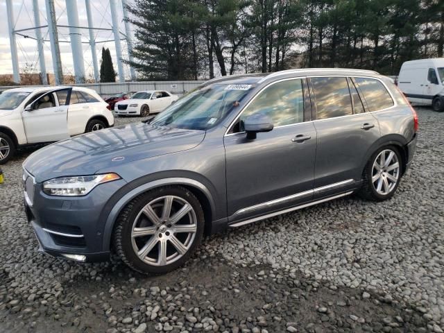 2017 Volvo XC90 T6