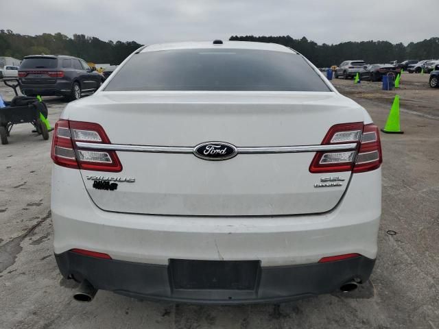 2014 Ford Taurus SEL