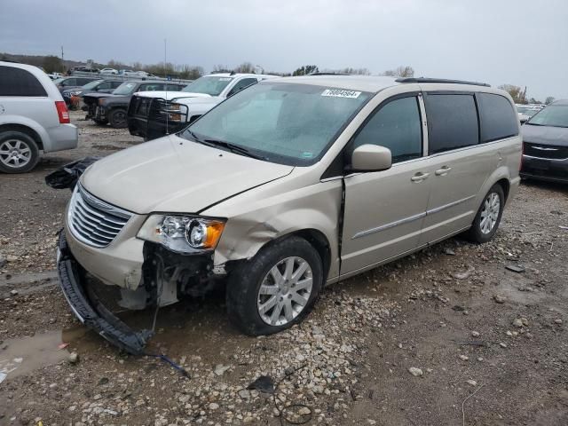 2013 Chrysler Town & Country Touring