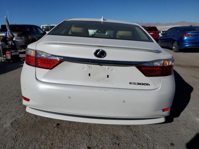 2015 Lexus ES 300H