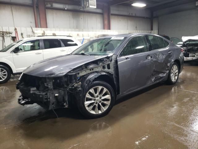 2013 Lexus ES 300H