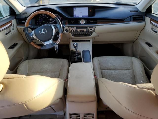 2013 Lexus ES 300H