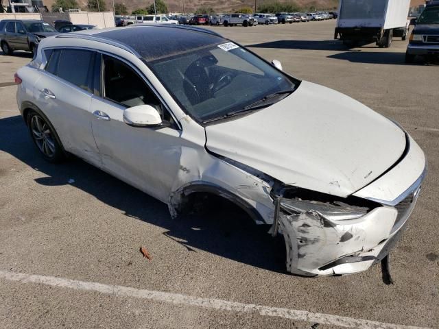 2017 Infiniti QX30 Base