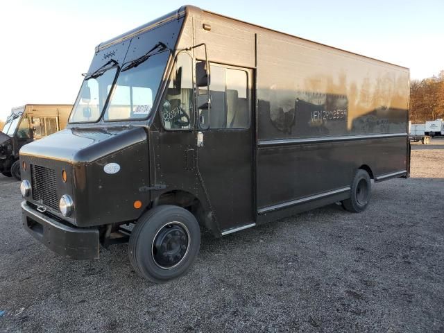 2009 Freightliner Chassis M Line WALK-IN Van