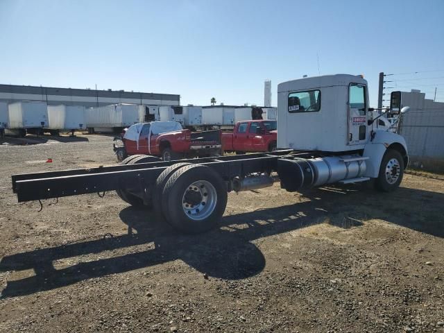 2014 Kenworth Construction T270