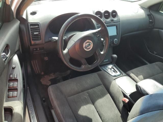 2011 Nissan Altima Base