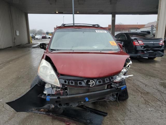 2007 Toyota Sienna XLE