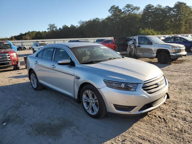 2017 Ford Taurus SEL