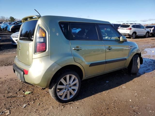 2011 KIA Soul +