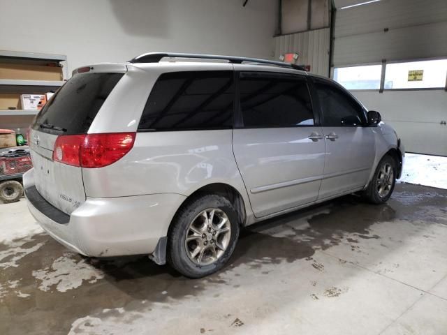 2006 Toyota Sienna LE