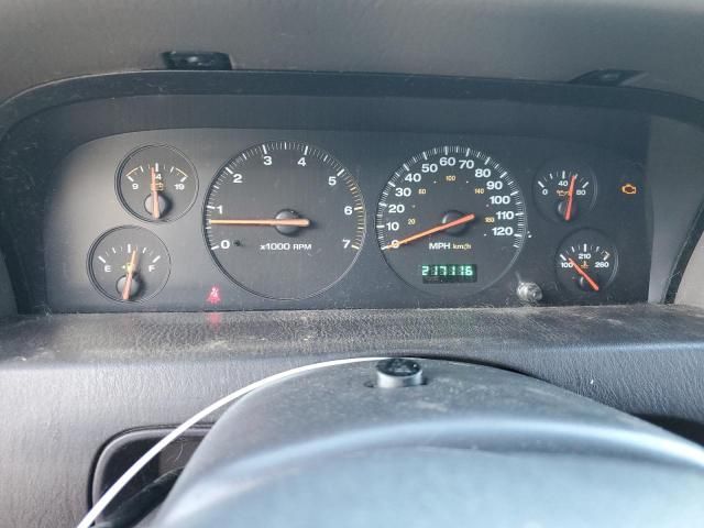 2000 Jeep Grand Cherokee Laredo