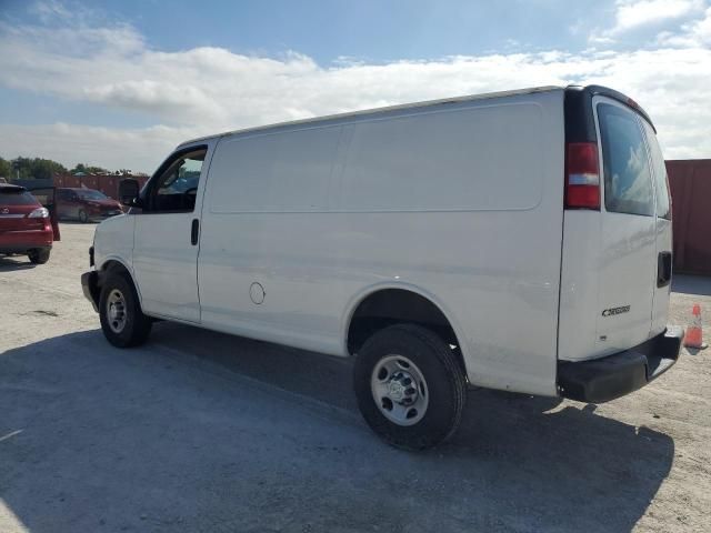 2020 Chevrolet Express G2500