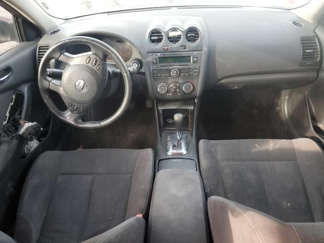 2011 Nissan Altima Base