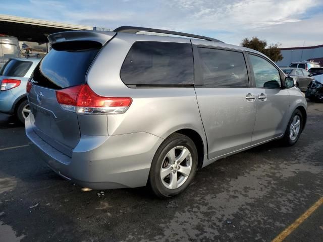 2012 Toyota Sienna LE