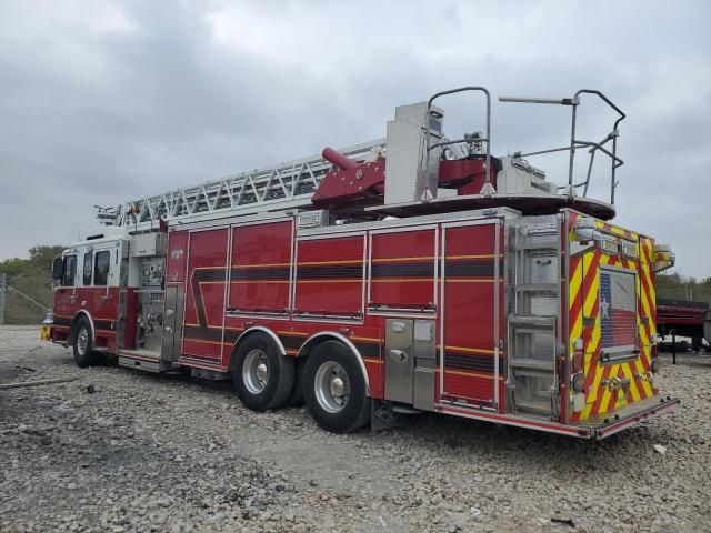 2013 Spartan Motors Firetruck