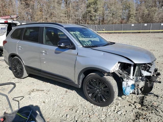 2020 Mitsubishi Outlander SE