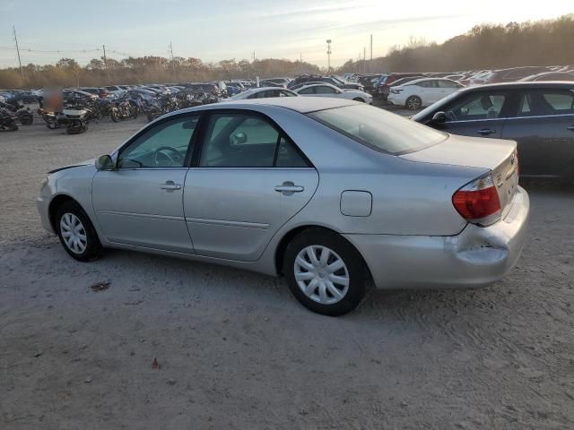 2005 Toyota Camry LE