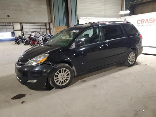 2009 Toyota Sienna XLE