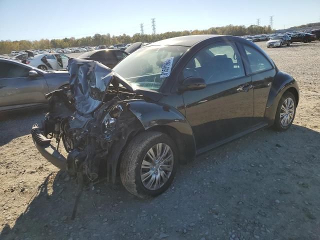 2010 Volkswagen New Beetle