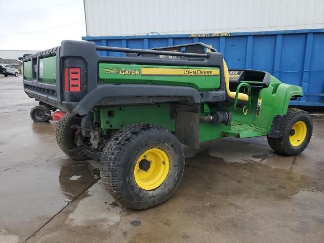 2016 John Deere Gator