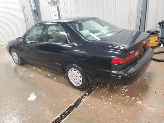 1999 Toyota Camry LE