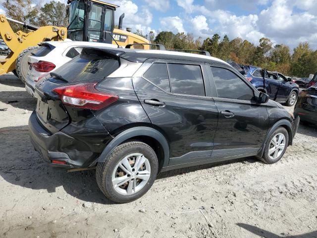 2019 Nissan Kicks S