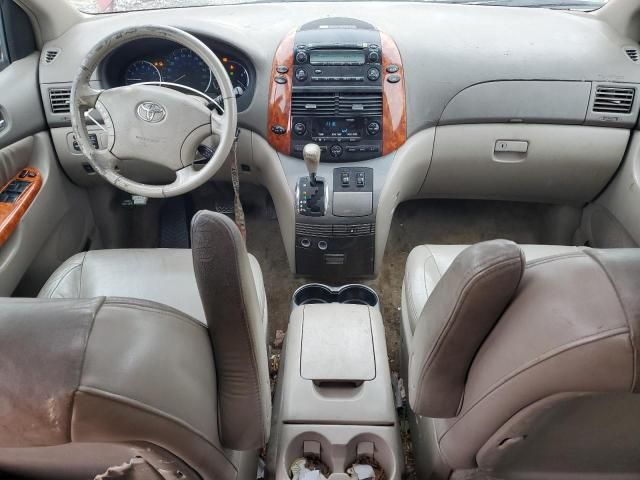 2006 Toyota Sienna XLE