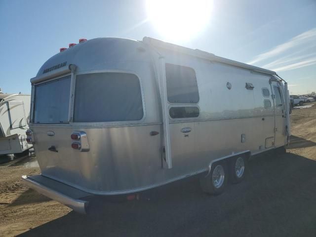 2016 Airstream Camper