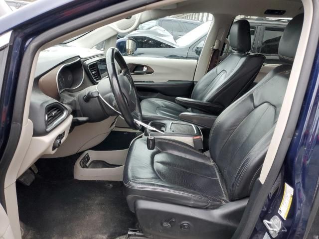 2017 Chrysler Pacifica Touring L Plus