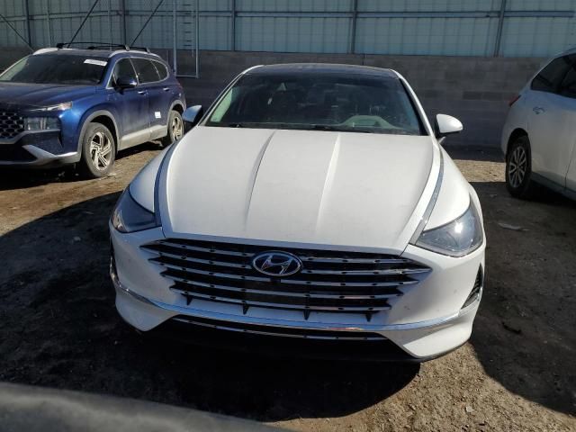 2022 Hyundai Sonata Hybrid