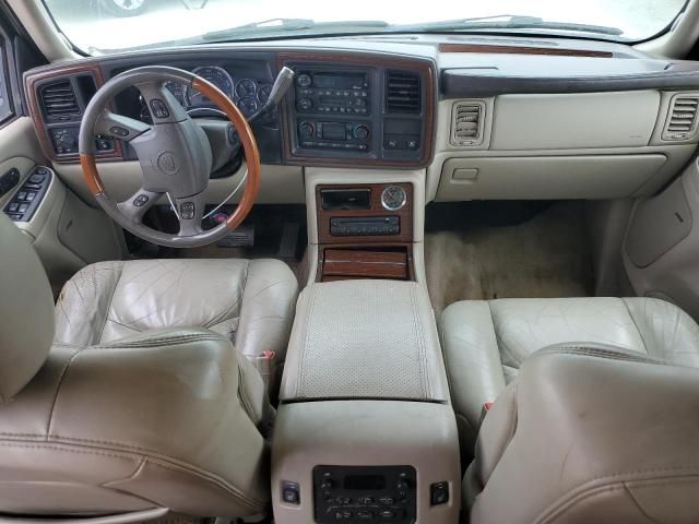 2003 Cadillac Escalade Luxury