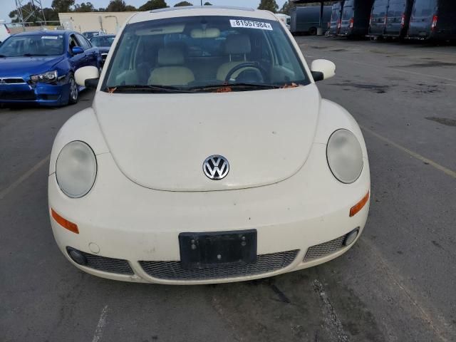 2006 Volkswagen New Beetle 2.5L Option Package 2