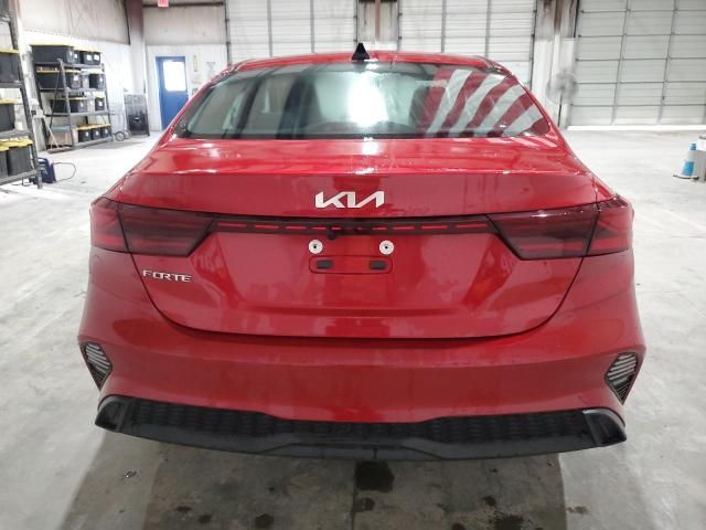 2023 KIA Forte LX