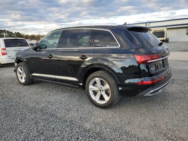 2022 Audi Q7 Premium