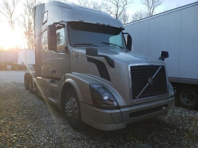 2014 Volvo VN VNL