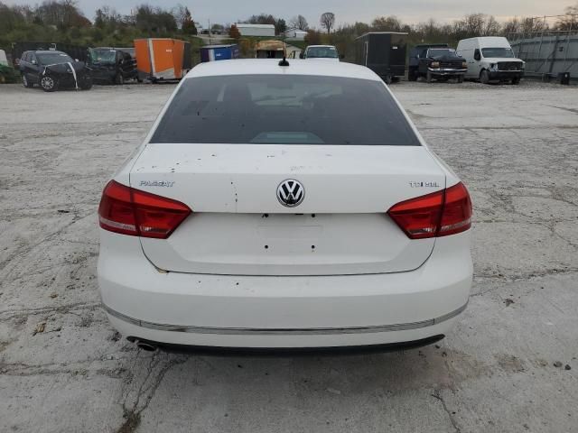 2013 Volkswagen Passat SEL