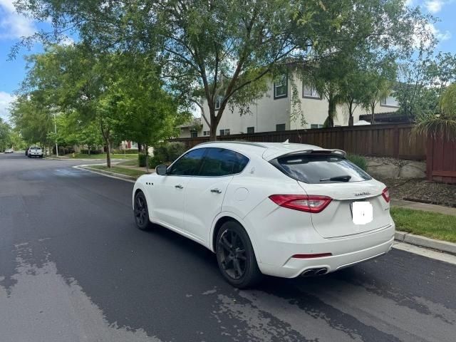 2017 Maserati Levante Sport