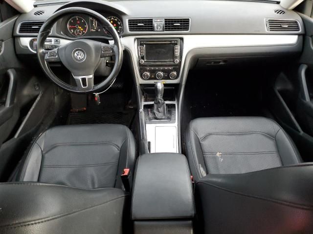 2012 Volkswagen Passat SE