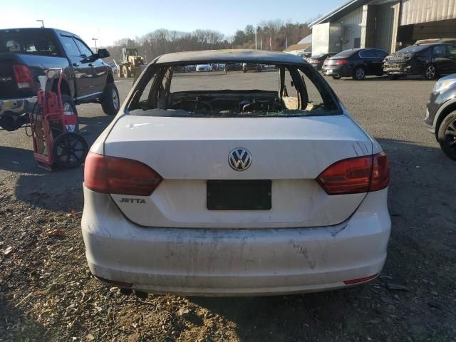 2013 Volkswagen Jetta Base